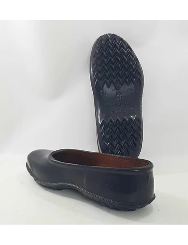 Needion - Ak Plastik Galoş Siyah İçi Astarlı Bayan Lastik Mest Ayakkabı
