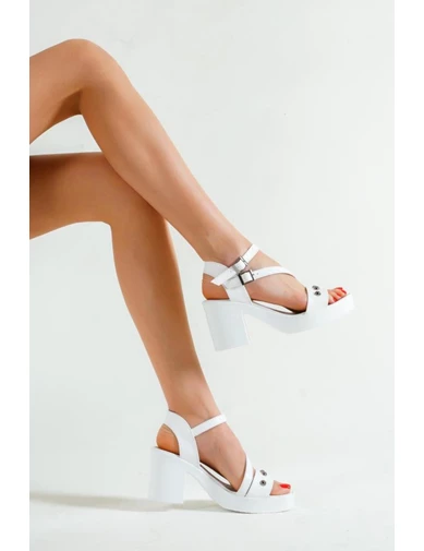 Needion - Basskan Bayan Beyaz Bilekten Bağlama Yüksek Topuklu Boncuk Detaylı Terlik&sandalet