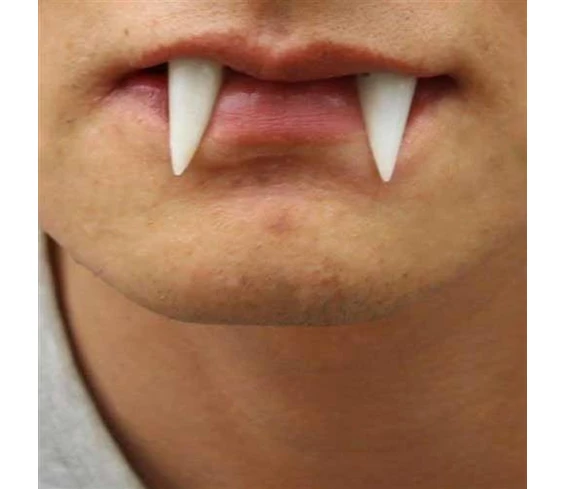 Needion - Beyaz Renk Takma Vampir Dişi Korku Dişleri 2 li