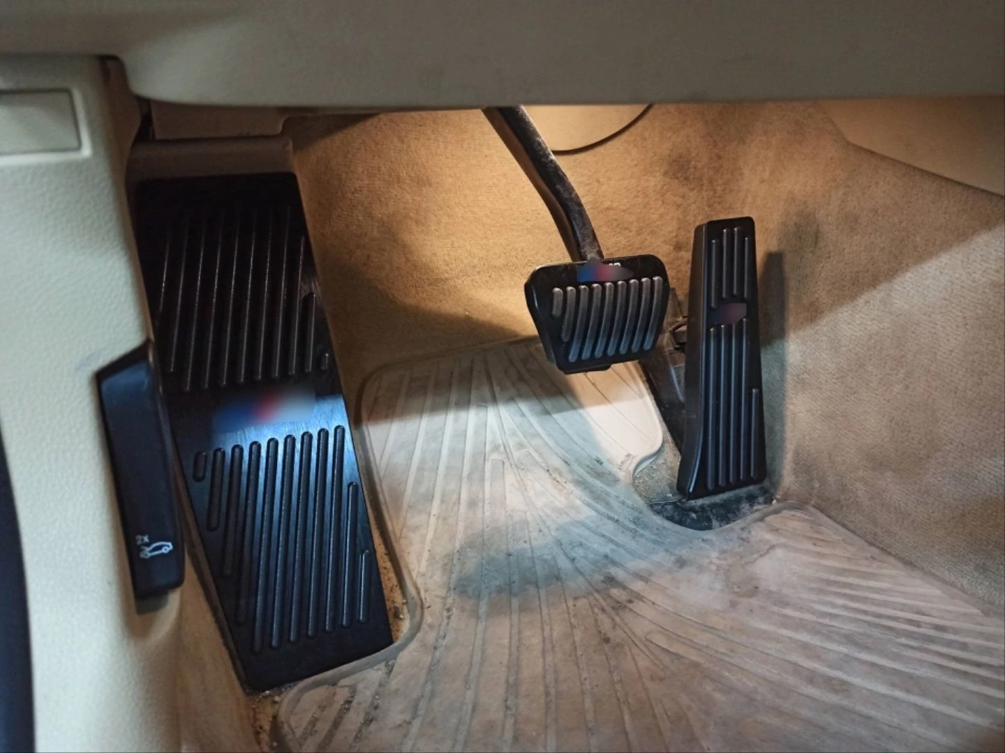 Bmw F30 Sıyah Pedal Setı At Fiyat ve Özellikleri Needion