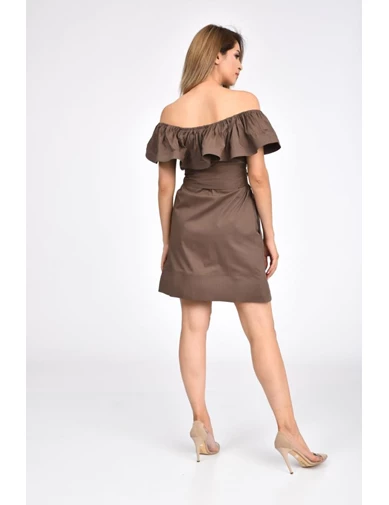 Needion - Düşük Omuzlu Volanlı Kahverengi Kadın Elbise