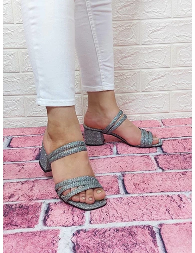 Needion - Fiyra 7008 Gümüş Simli Terlik Sandalet Bayan 5cm Topuklu Ayakkabı