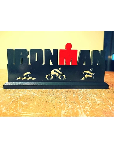 Needion - Ironman Triatlon Logosu Plastik Aparat